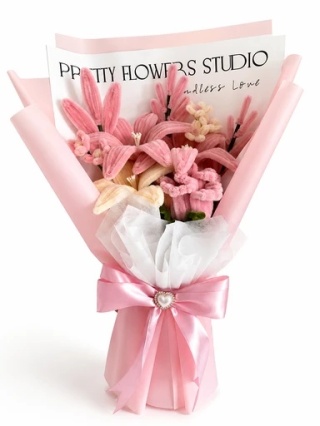 Studio Bloom Beige